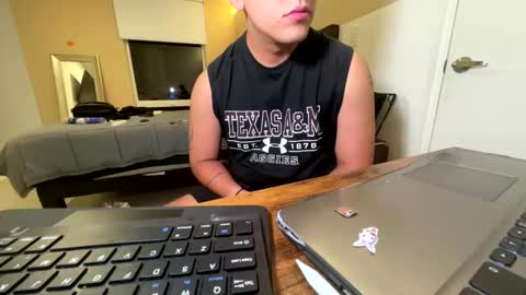 adriannn222 online show from November 22, 1:38 am