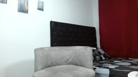 adriel_escalante online show from November 10, 3:55 am