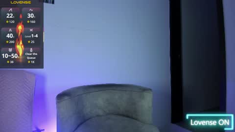 adriel_escalante online show from June 20, 3:00 am