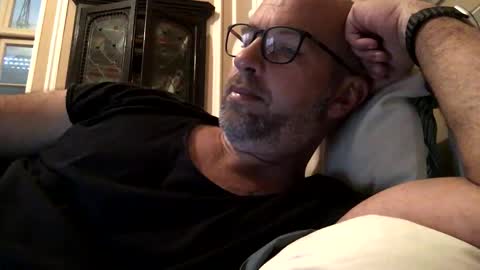 adrienfromparis online show from December 16, 9:27 am