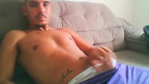 Snapshot of aelucius chatting on January 27, 4:01 pm Luci online show from January 27, 4:01 pm