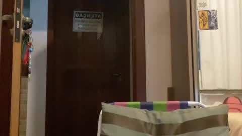 Snapshot of aelucius chatting on September 19, 5:08 am Luci online show from September 19, 5:08 am