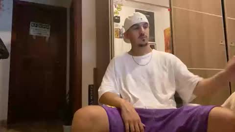 Luci online show from November 5, 2:57 am