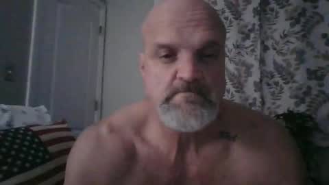 afr10221966 online show from December 2, 3:53 am