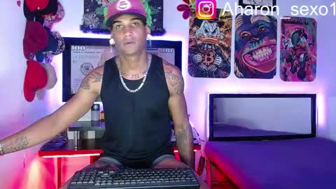 Snapshot of aharon_sexo1 chatting on March 9, 11:56 pm Aharon  Zamora online show from March 9, 11:56 pm