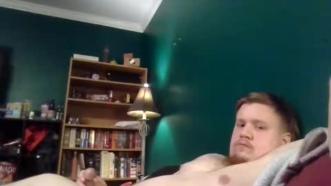 aholbrooks253 online show from January 17, 1:57 am