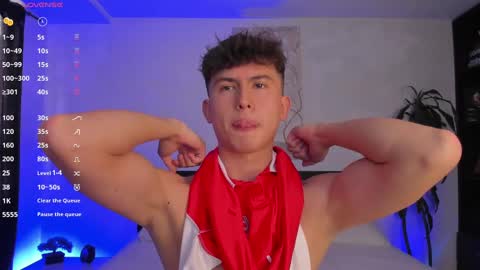 A H  online show from January 30, 8:31 pm