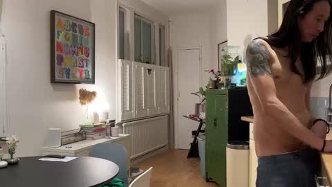 Spicyla online show from March 6, 6:48 pm