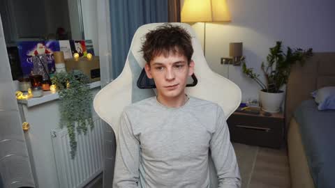 birthday here online show from December 15, 4:59 pm