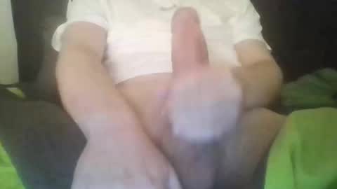 Snapshot of ainznico chatting on September 8, 8:08 pm ainznico online show from September 8, 8:08 pm