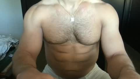 Aitor bigcock online show from April 5, 7:05 am