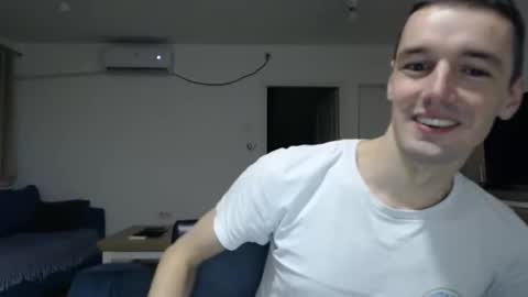 ajviejen online show from January 18, 9:24 pm