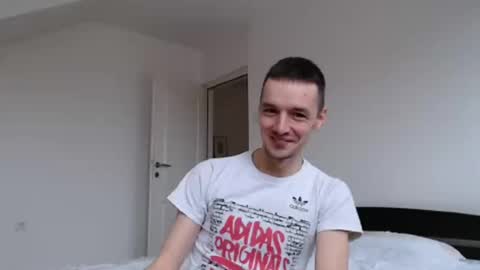 ajviejen online show from January 16, 11:37 am