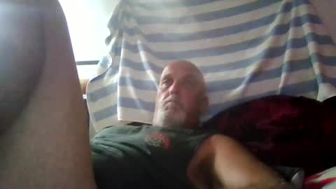 Snapshot of aken4it chatting on December 20, 3:31 pm aken4it online show from December 20, 3:31 pm