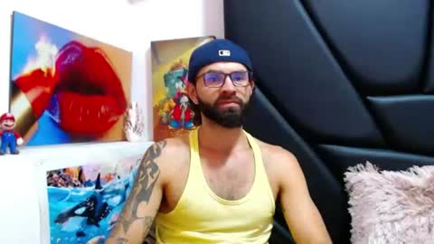 akiles online show from July 6, 11:49 pm