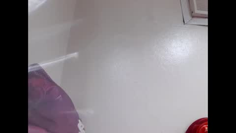 Snapshot of akram_40 chatting on February 20, 7:52 pm Brown arab man online show from February 20, 7:52 pm