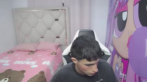 Akyra latin online show from January 17, 4:10 pm