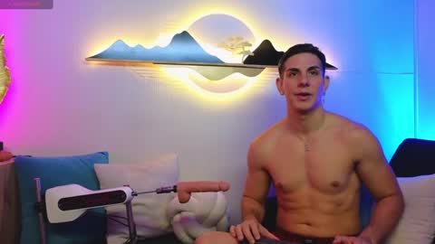 Snapshot of al_miko chatting on February 3, 1:19 am Al Fox  Miko Fortuni  online show from February 3, 1:19 am
