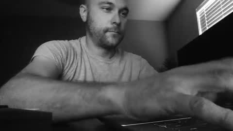alabamacrazy85 online show from May 5, 3:24 pm