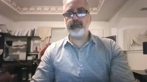 aladdin31673 online show from February 2, 3:49 am