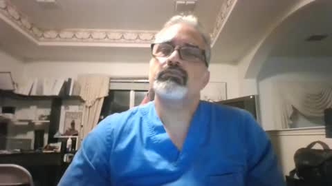 aladdin31673 online show from December 16, 12:07 am