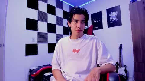 Alan Boy online show from December 19, 4:15 pm