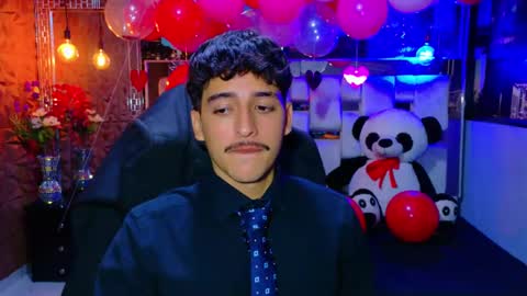 alan_del_reyx2 online show from February 12, 9:54 pm