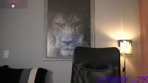 alan_morrys online show from June 27, 12:35 am