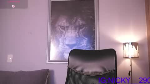 alan_morrys online show from June 3, 2:24 am