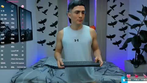 Alan  Kevin can we reach 100 thumbs up please guys  online show from October 3, 7:08 pm