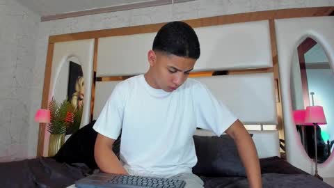 ---Alan--- online show from March 5, 5:18 am