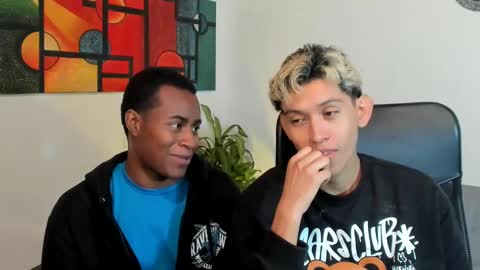 Snapshot of alan_scot chatting on February 20, 1:36 am Alan and Criss - WE JUST FRIENDS WITH BENEFITS BOTH VERS online show from February 20, 1:36 am