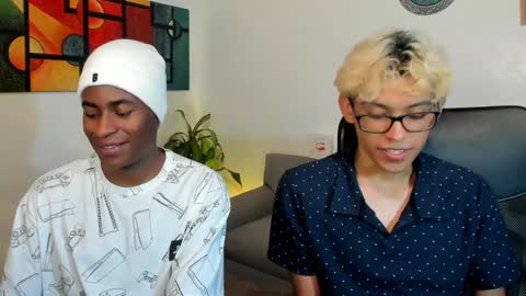 Snapshot of alan_scot chatting on January 24, 2:28 am Alan and Criss - WE JUST FRIENDS WITH BENEFITS BOTH VERS online show from January 24, 2:28 am