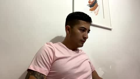 Snapshot of alanj998 chatting on October 8, 3:44 am alanj998 online show from October 8, 3:44 am