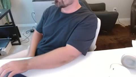 John online show from April 7, 3:23 pm