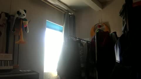 albandant online show from February 19, 2:01 pm