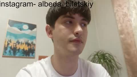 Albedo online show from December 19, 6:38 pm