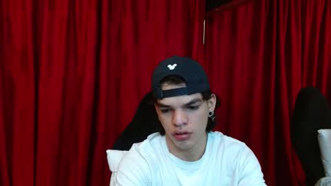 Albert online show from March 5, 2:25 am