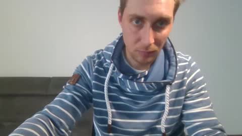 call me on skp alexdewalt online show from February 7, 9:26 am