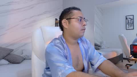 Alejandro  online show from February 24, 12:17 pm