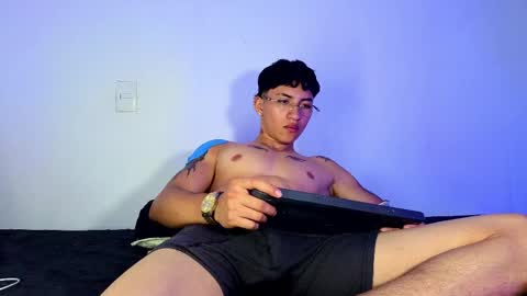 alejo online show from May 24, 3:45 am