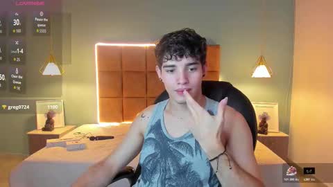 ALejoo Saenz online show from November 11, 3:44 am