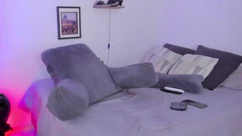 alejostrong online show from January 30, 11:13 pm