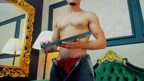 Alessandro King online show from February 23, 11:39 am