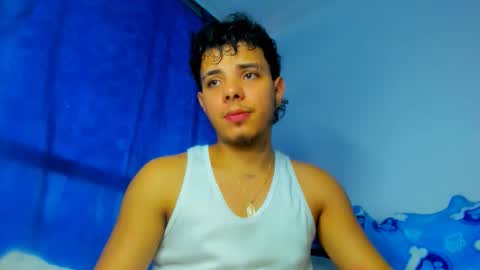 Snapshot of alessandro__777 chatting on September 24, 11:52 am Alessandro online show from September 24, 11:52 am