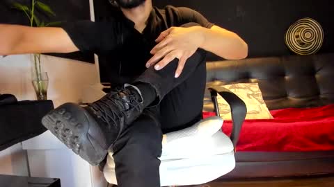 ALESSANDRO  WYE online show from October 3, 9:14 am