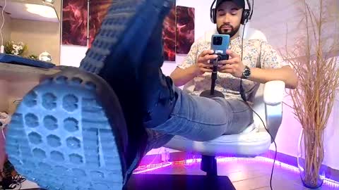 ALESSANDRO  WYE online show from March 12, 7:24 am