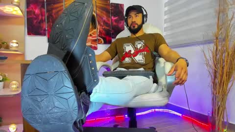 ALESSANDRO  WYE online show from January 27, 12:16 pm