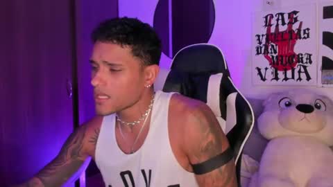 Alessandro Vanni online show from July 1, 3:29 am