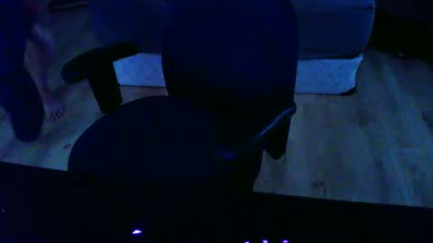 alex42696969 online show from September 18, 1:07 am